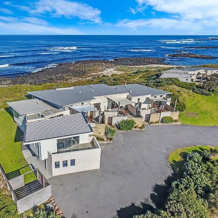 Hearns Beachside Villa 2 Port Fairy Exterior foto