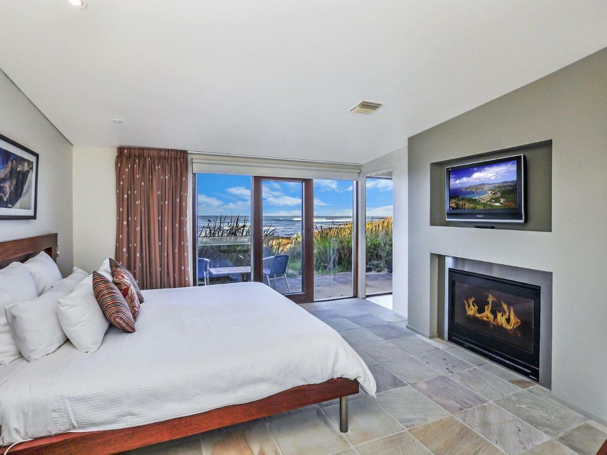 Hearns Beachside Villa 2 Port Fairy Exterior foto