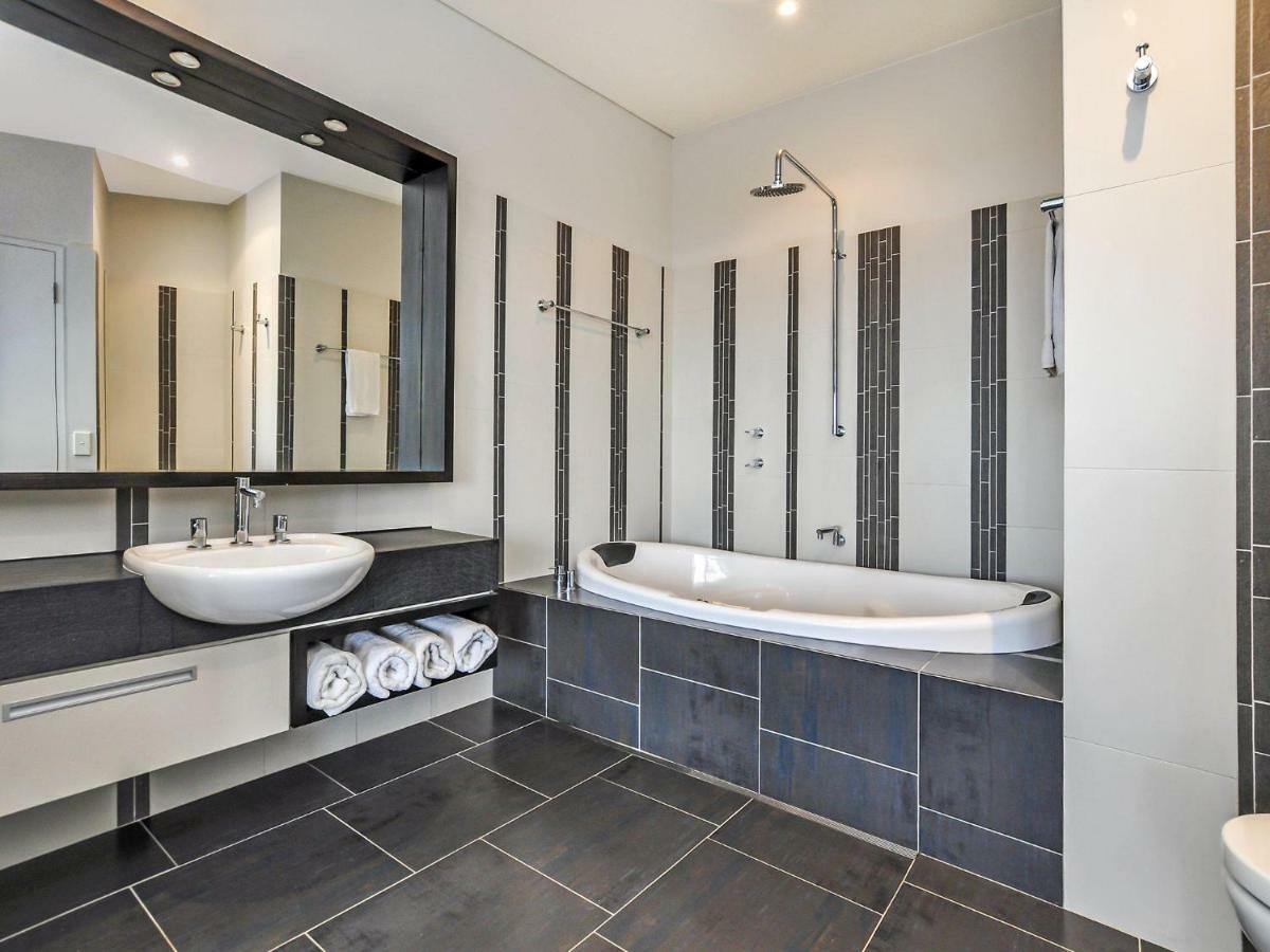 Hearns Beachside Villa 2 Port Fairy Exterior foto